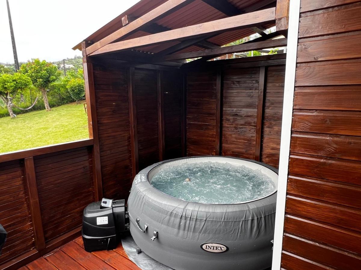 L'Escapade Creole Jacuzzi Privatif Bungalow Ananas Saint-Joseph Luaran gambar